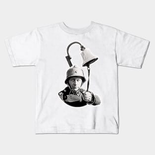 Alert tolls the bell! The Guard asks for help. Kids T-Shirt